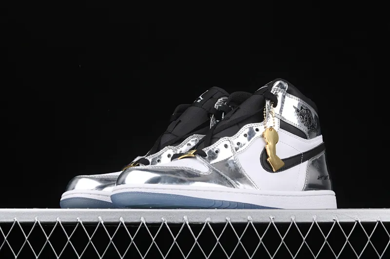 All categories Air Jordan Jordan series basketball shoes Air Jordan 1 High #ZG version Air Jordan 1 Pass The Torch AJ1 Joe 1 Leonard liquid electroplating silver AQ7476-016